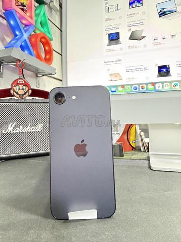 iPhone 17e Noir 256Go Neuf Jamais utilisé - 2