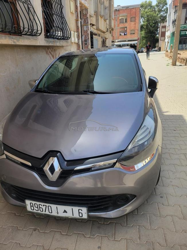 Renault Clio Diesel Manuelle 2016 à Salé