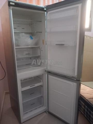 Réfrigérateur Whirlpool, modèle 2022 - 2