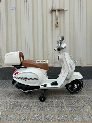 Vélo Vespa classique électrique 12V