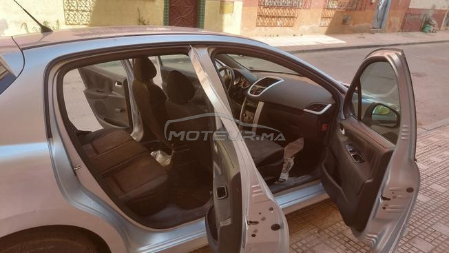 Peugeot 207. deissel. 2012