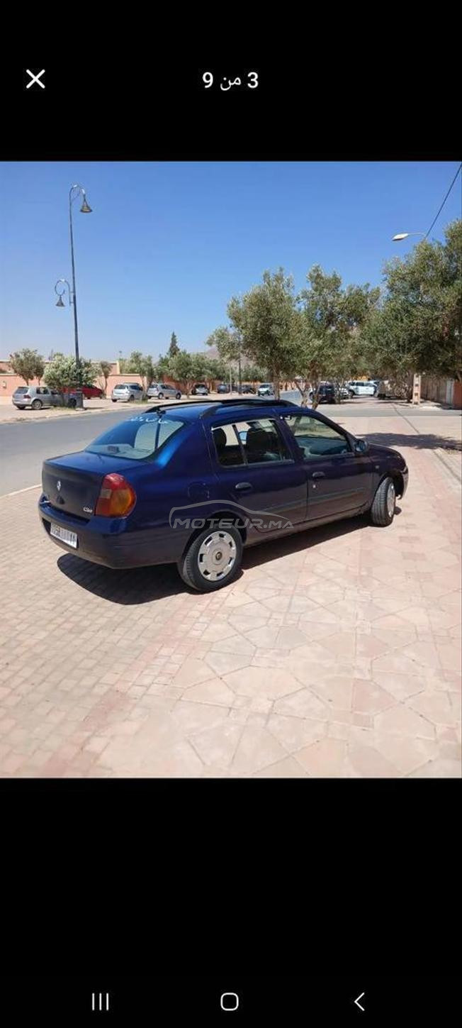 Renault clio classique essence modèle 2002 
