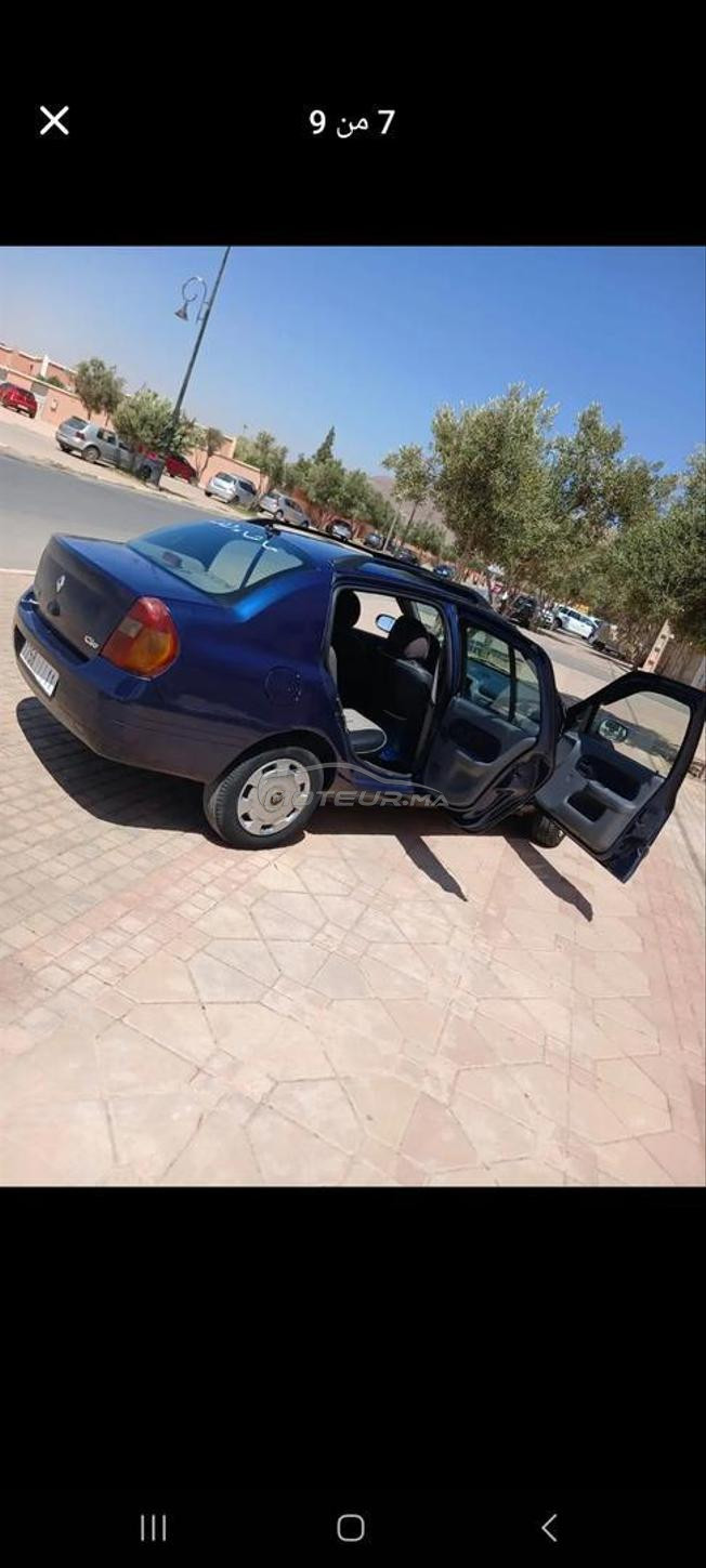 Renault clio classique essence modèle 2002 