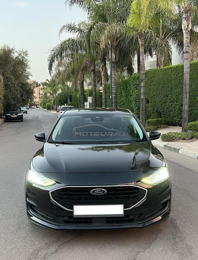 Ford fucos Berline Automatique modèle 2022 