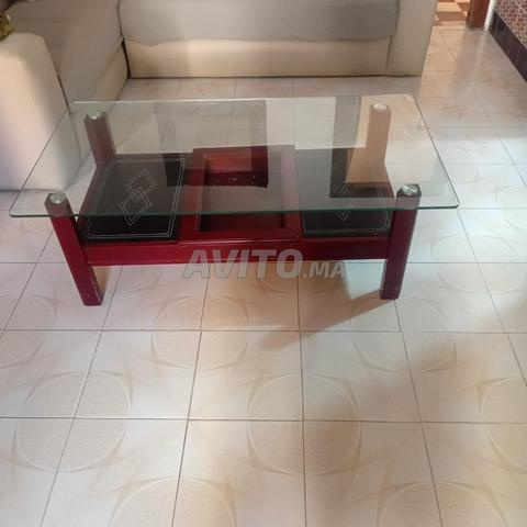 À vendre – Belle table de bureau en très bon état