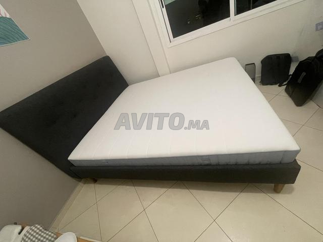 سرير ايكيا 180x200 مع مرتبة – بحالة جيدة - 2
