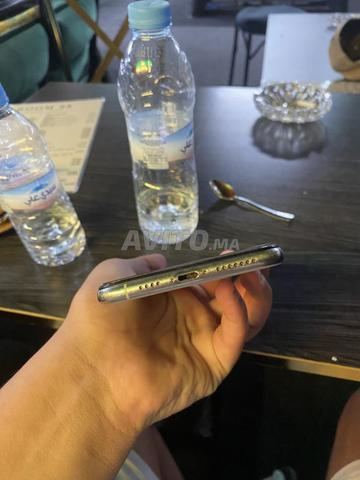 iPhone XS Max, batterie changée séparément - 2