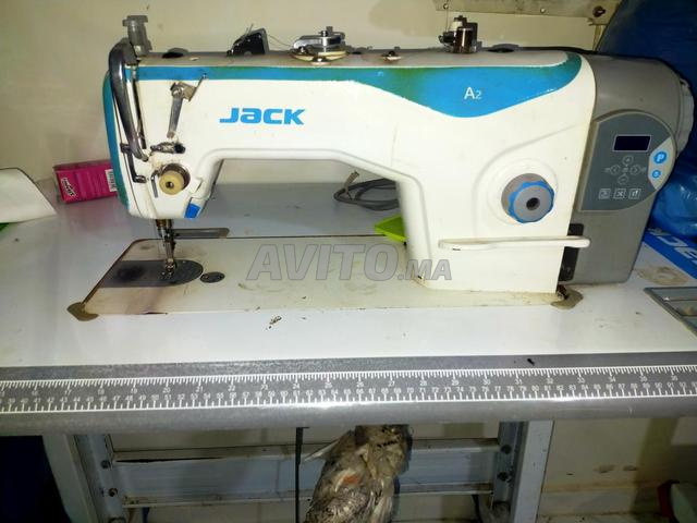 Machine à coudre avec bobine Jack A2 Kofel