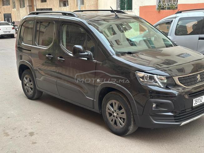 Peugeot Rifter Diesel Manuelle 2023 à Fès