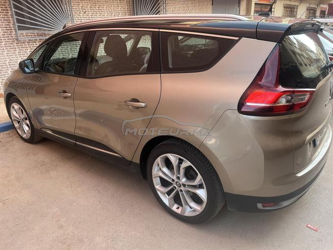 Renault Scenic Diesel Manuelle 2017 à Nador