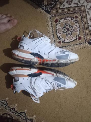 بالنسياغا اشتريتها بـ 1600 - 2