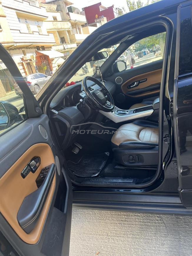 range Rover évoque importe neuf 