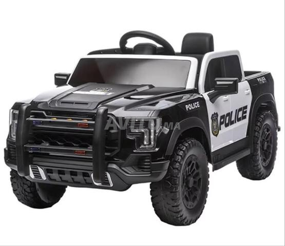 Voiture de police électrique - 2