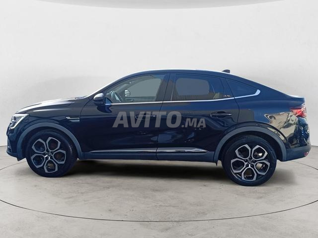 RENAULT. Arkana - 2