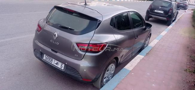 clio 4 n9iya libra reprise bi Seat Leon mar7ba