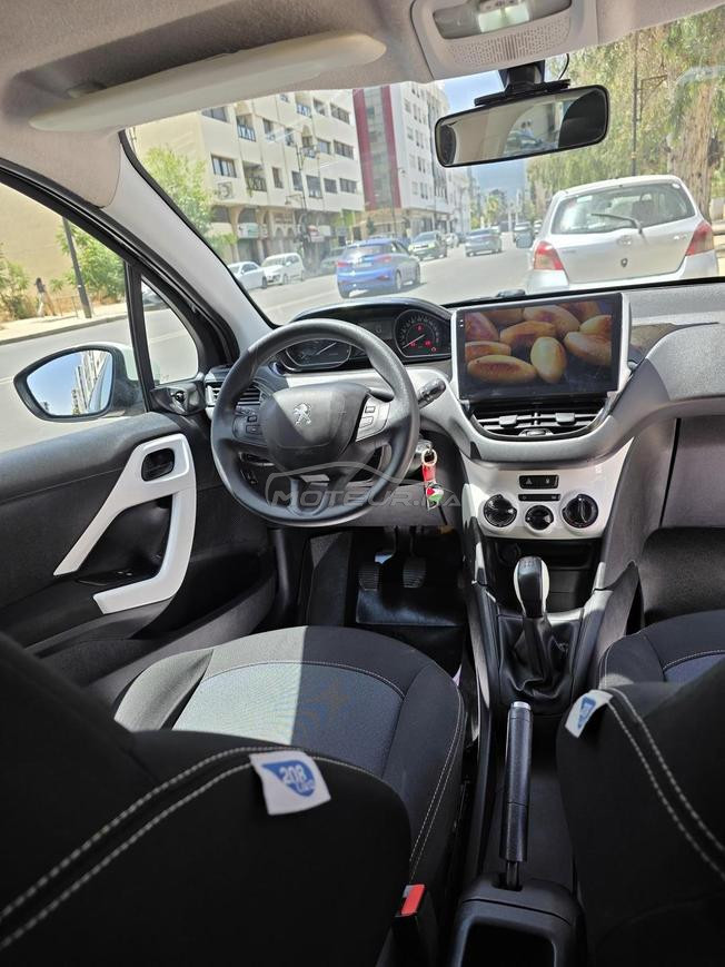 Peugeot 208 Diesel model 11/2014