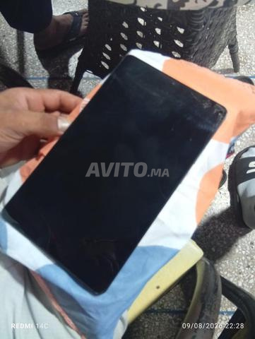 Tablette Samsung A11, vitre cassée - 2