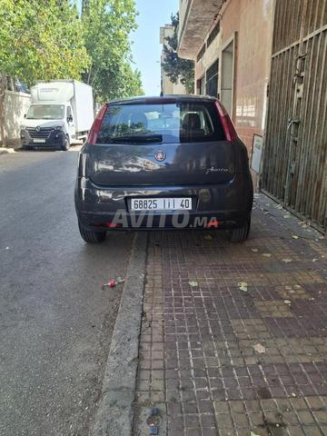 فيات بونتو بنزين يدوي 2008 في طنجة - 2