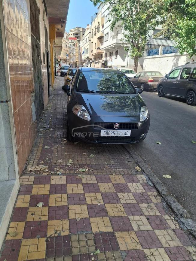 Fiat Punto Essence Manuelle 2008 à Tanger