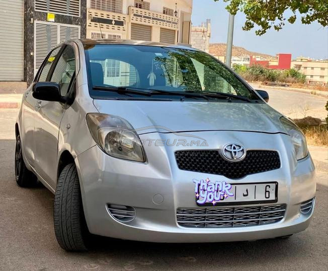 toyota yaris essence