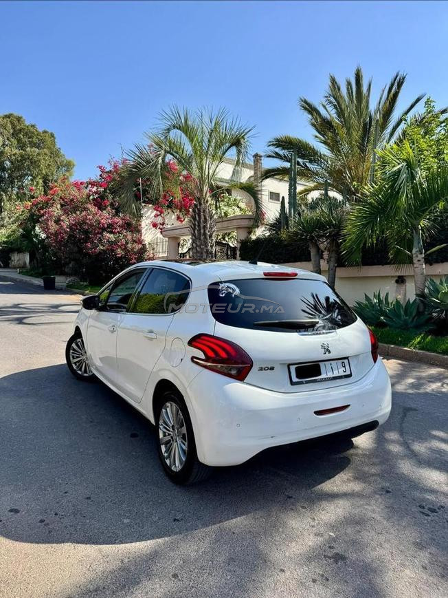 208 white edition 2020