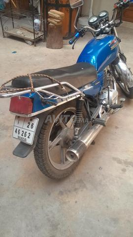 Moto Honda 125 à vendre - 2
