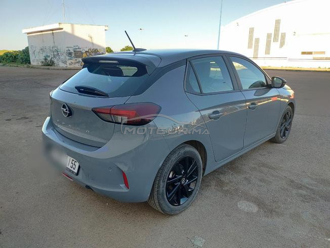 Opel Corsa très bon état.