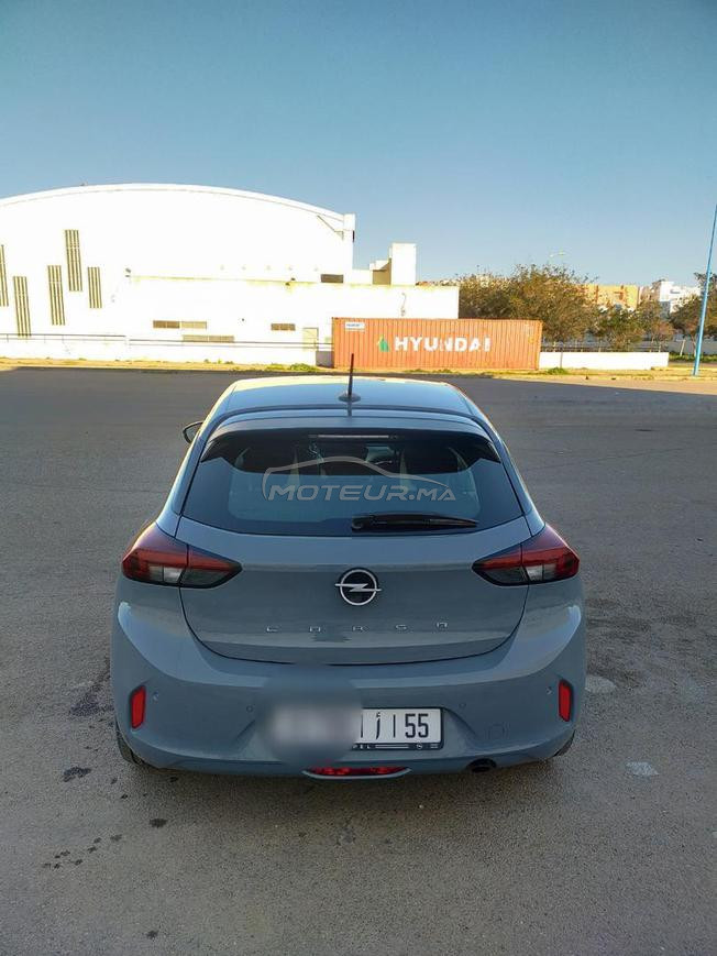 Opel Corsa très bon état.