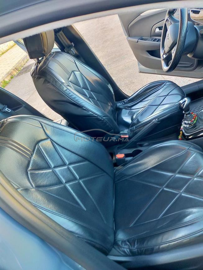 Opel Corsa très bon état.