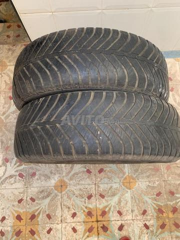 إطارات شتوية Goodyear 215/60 R17 🇩🇪 - 2