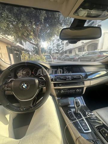 BMW Série 5 528i - 2