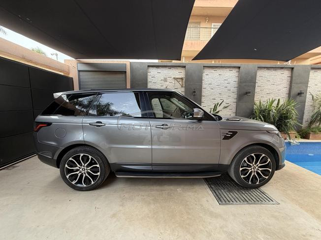 Range Rover Sport gris métallisé 