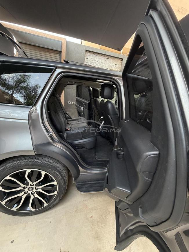 Range Rover Sport gris métallisé 