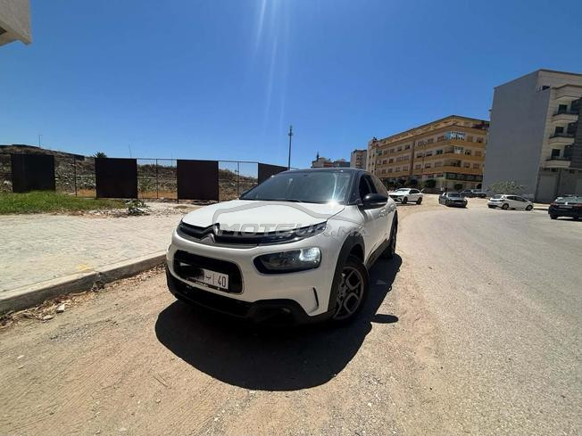 Citroën C4 Diesel Automatique 2020 à Tanger
