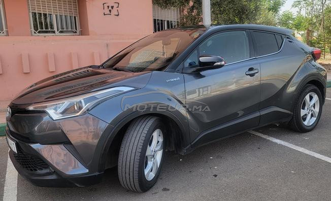 toyota chr hybride. 