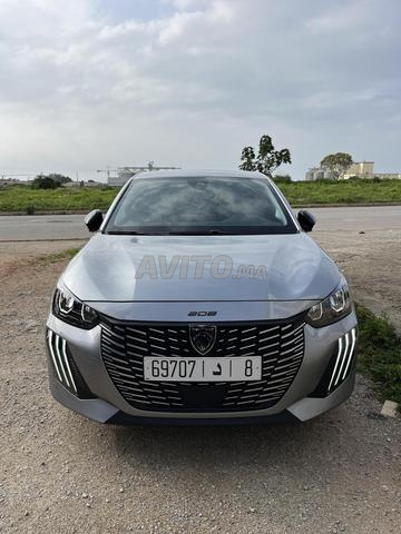 Peugeot 208 Allure 2024 Diesel 29K Km  - 2