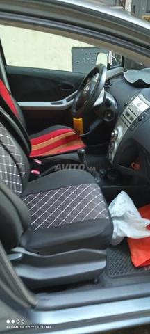 Toyota Yaris très propre - 2