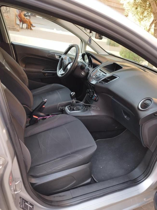 Ford Fiesta . jamais accidenté . n9ia bzaf 