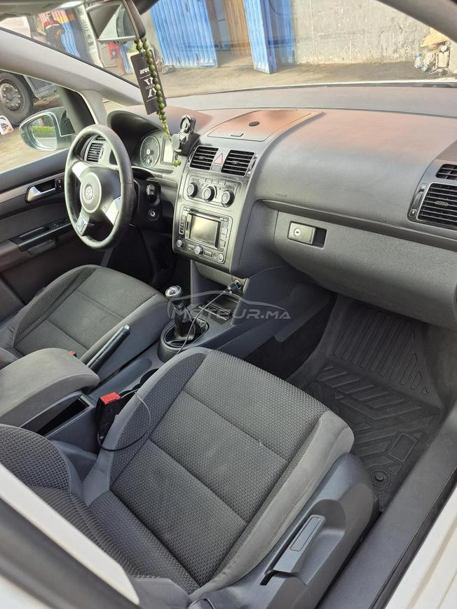 volkswagne tourane 