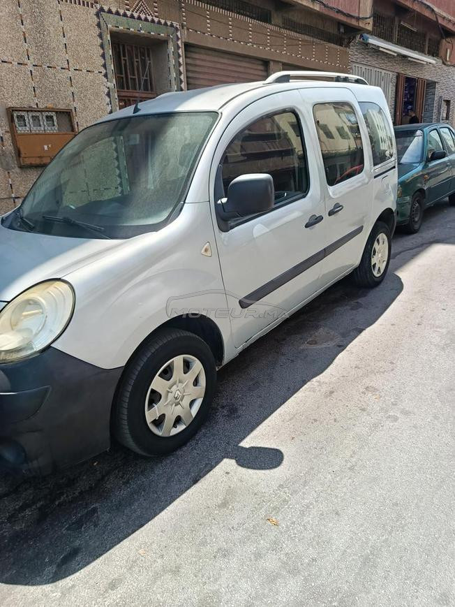 Renault Kangoo bagra 2013 3amra 