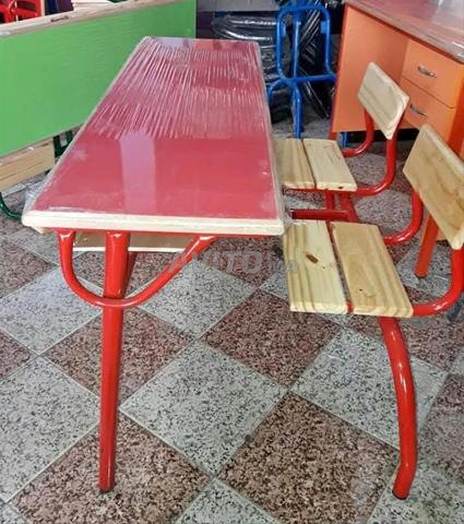 Tableau magnétique/pupitre/tabouret/chaise iso/lit - 2