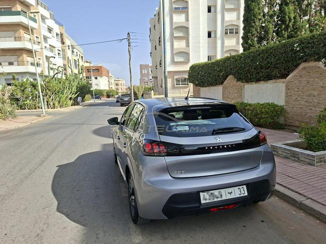 Peugeot 208 Diesel Manuelle 2023 à Agadir