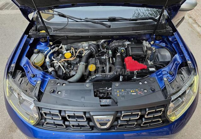 DACIA Duster يدوي 11/2022 في طنجة