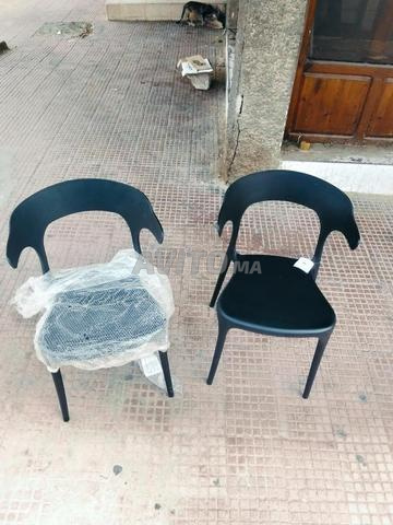 Chaises neuves à vendre - 2