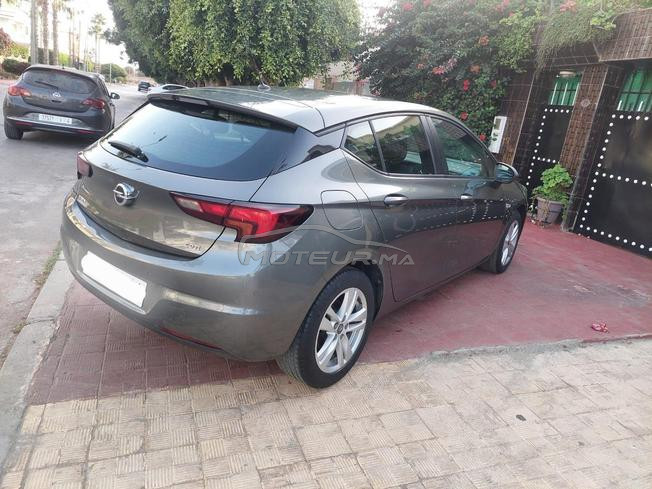 Opel Astra Diesel Manuelle 2019 à Rabat