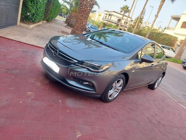 Opel Astra Diesel Manuelle 2019 à Rabat