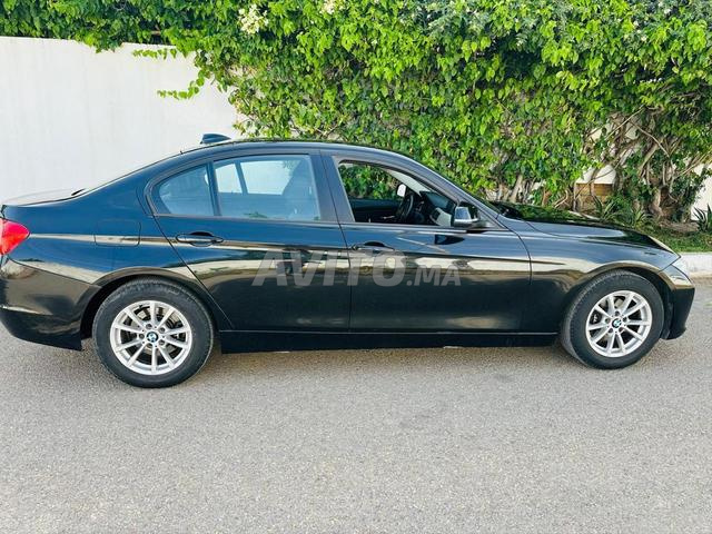 BMW Série 3 Diesel Automatique 2014 à Kénitra