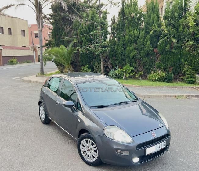 Fiat Punto Diesel Manuelle 2015 à Casablanca