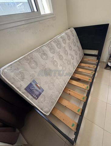Lit 1 place avec matelas à vendre - 2