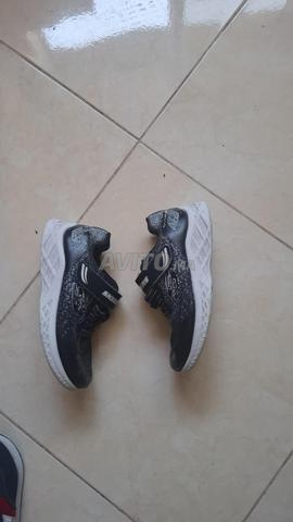 حذاء رياضي Skechers مقاس 29 - 2